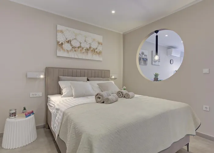 Apartment Delux Aron With Free Parking Pula