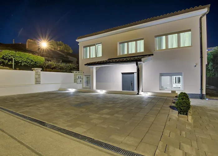 Apartmán Delux Aron With Free Parking *
